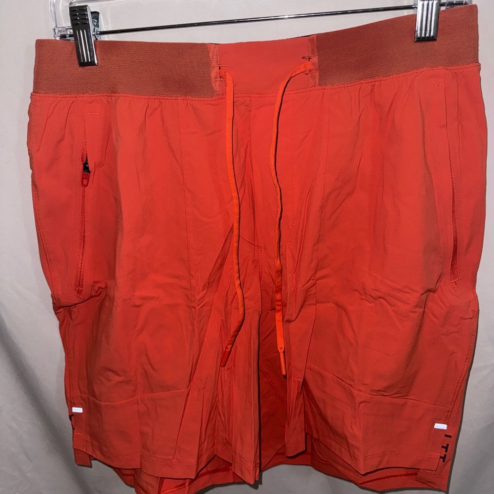 Lululemon 7” inseam large workout shorts